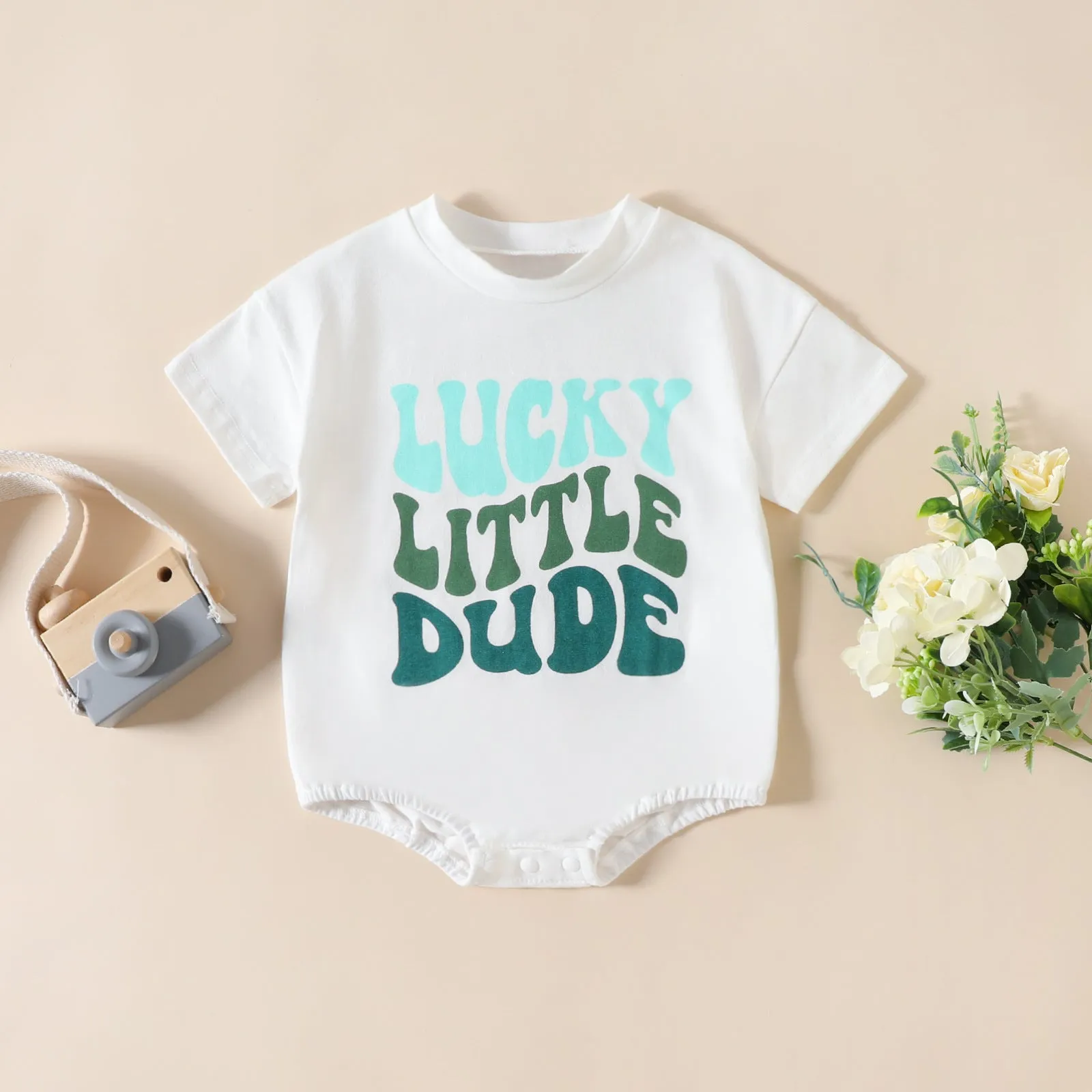 2023 Children's Wear European and American Girls' Saint Patrick's Day Letter Four leaf Grass Print Triangle Bodysuit