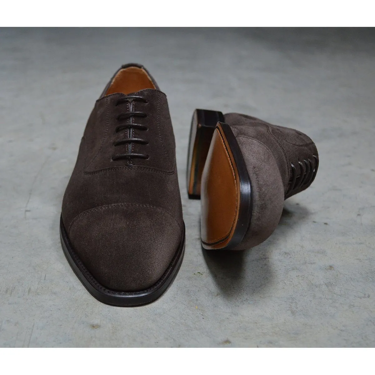 Berwick 1707 Straight Cap Oxford (5217) -Dark Brown Suede