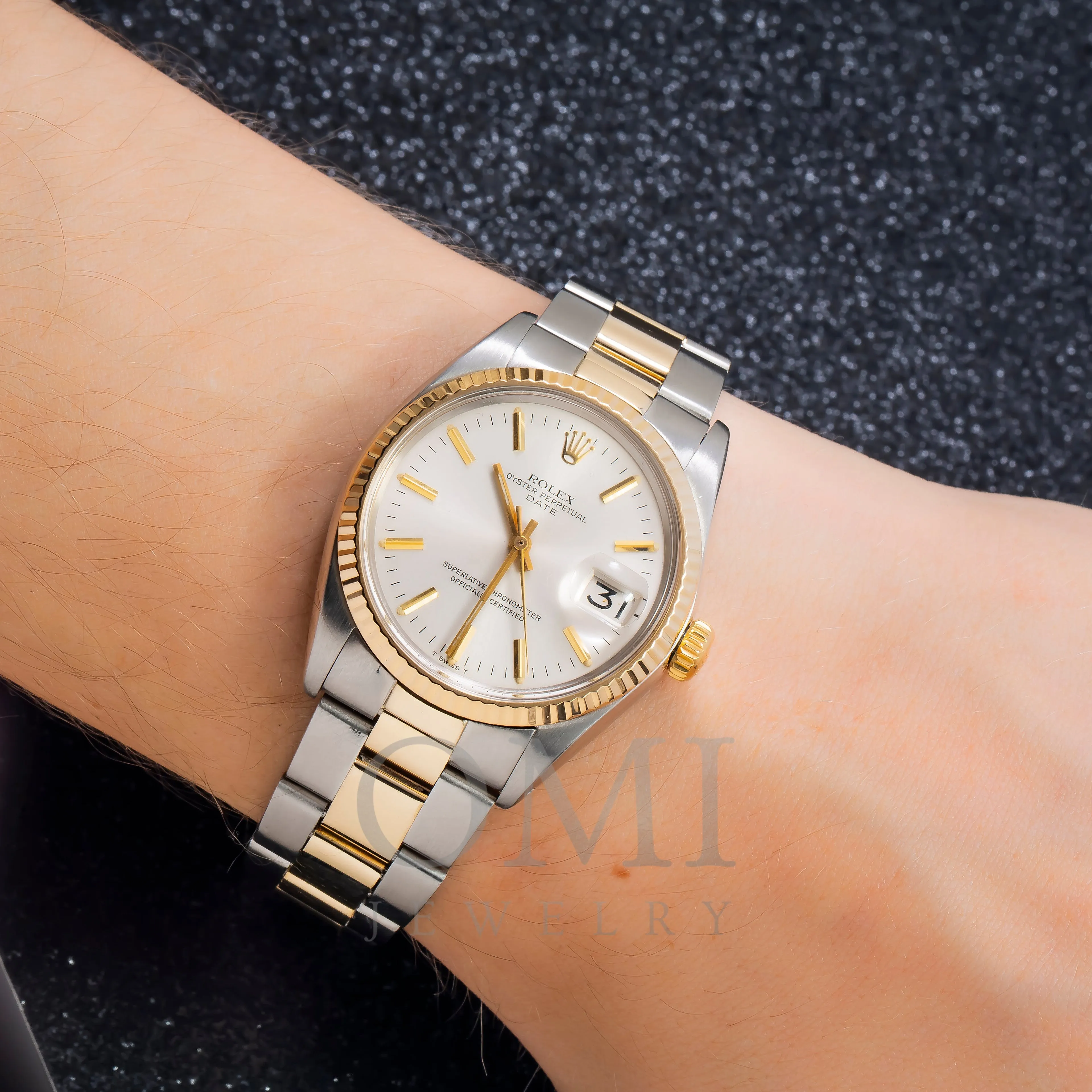 Rolex Oyster Perpetual Date 1500 34MM White Index Dial With Two Tone Oyster Bracelet