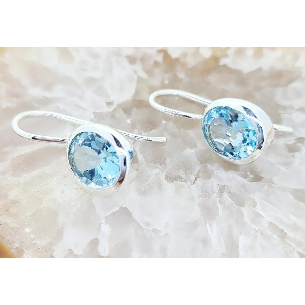 Sterling Pieces Oria Blue Topaz